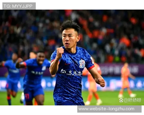 2016年申花与上港激战回顾：足球场上的城市荣耀与激情碰撞