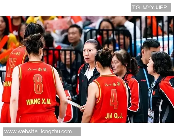 上海女篮与八一女篮激战正酣谁将赢得这场巅峰对决的胜利