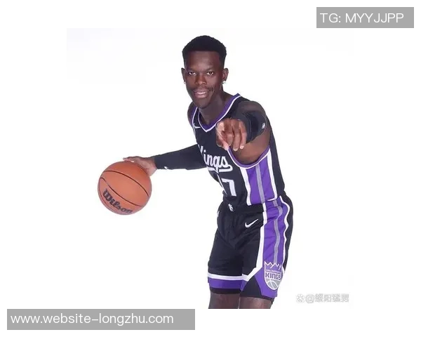 丹尼斯施罗德在NBA的崛起之路与未来发展展望