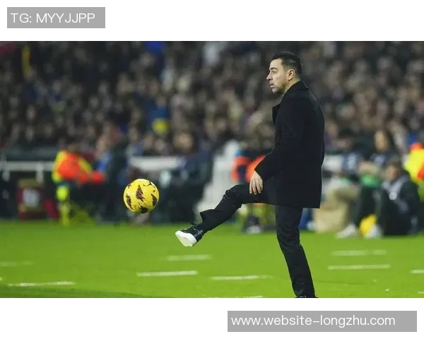 哈维宣布赛季结束后离开巴萨球队期待新动力与发展方向