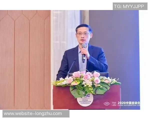 徐昕：探索科技与人文交汇的未来之路与思考